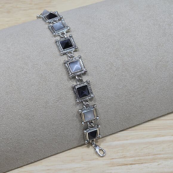 Premier Designs Black Grey Pyramid Cabochon Silver Tone 7" Link Bracelet - Picture 2 of 7